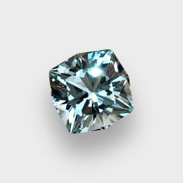 9.15 Cts Master Cut VVS Top Grade Natural Blue Aquamarine