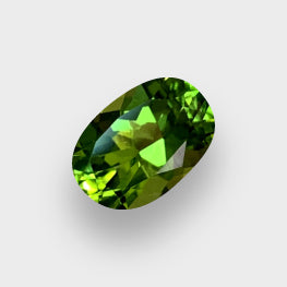 4.07 Cts Eye Clean Top Grade Apple Green Natural Peridot Pakistan