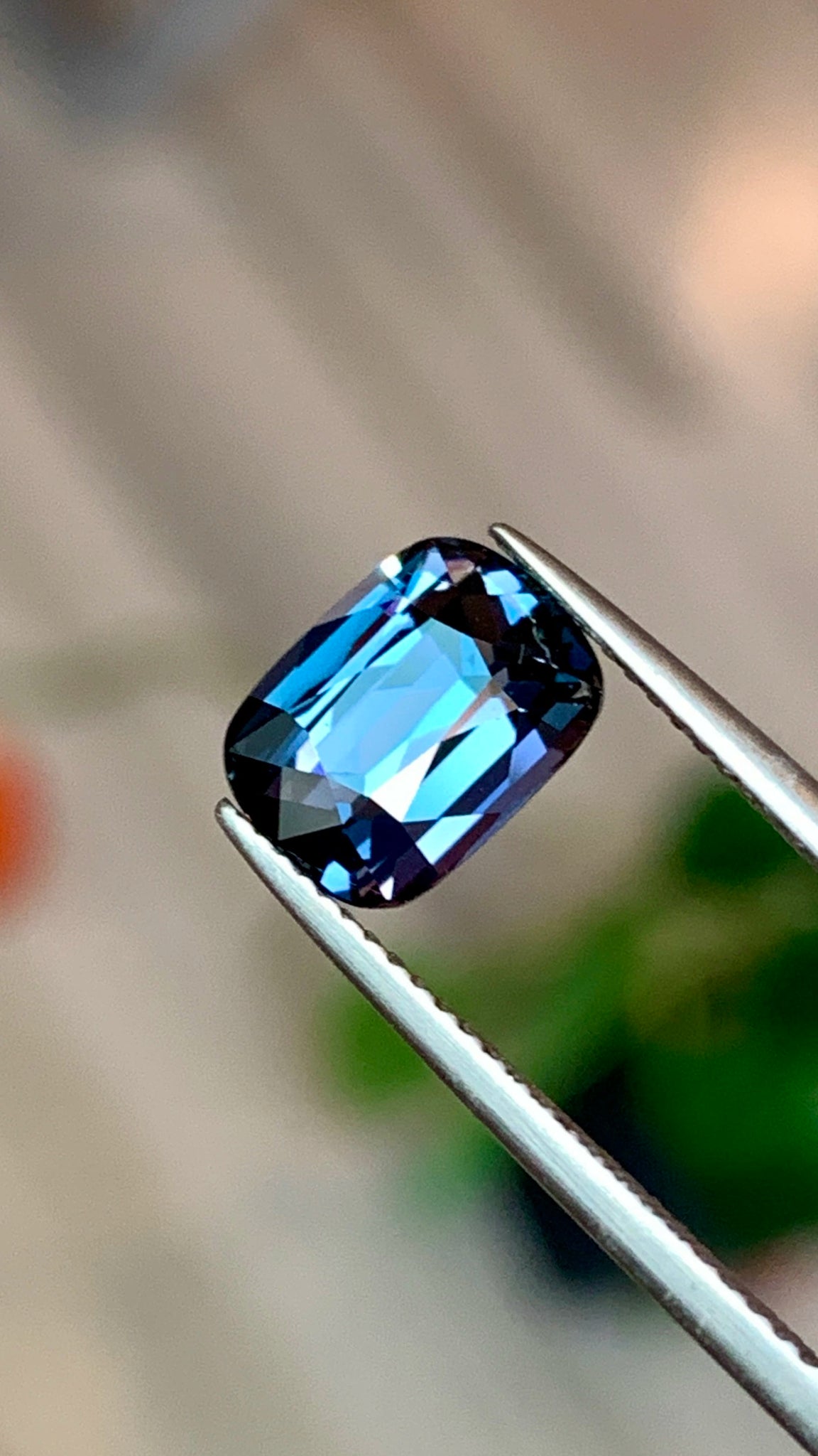 3.06 Cts Sri Lanka Loupe Clean Bluish Grey Spinel